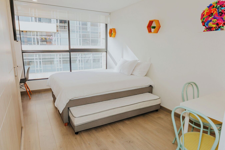 Room 3, Arezzo 120, Santafé de Bogotá