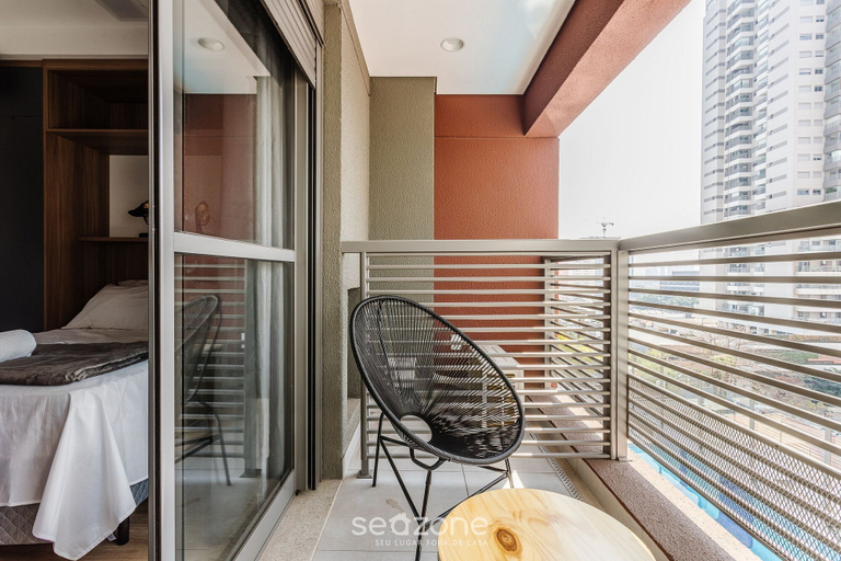 Terrace/patio, HMO - Full-length Studios in Building c/ Pool, São Paulo