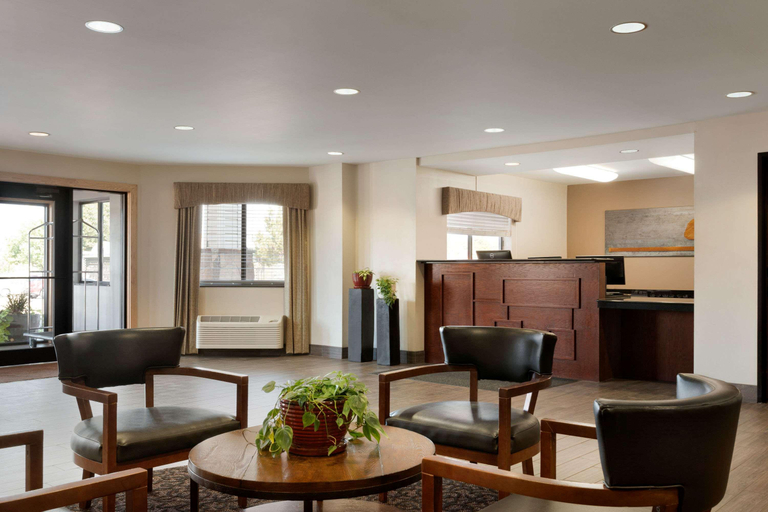 Public Area 2, Baymont by Wyndham Wellington, Sumner