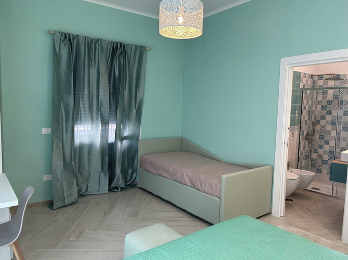 Bedroom 5, PORTA MARINA RESORT, Napoli