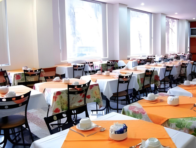 Food & Drinks 5, Hotel Express Aeroporto, Porto Alegre