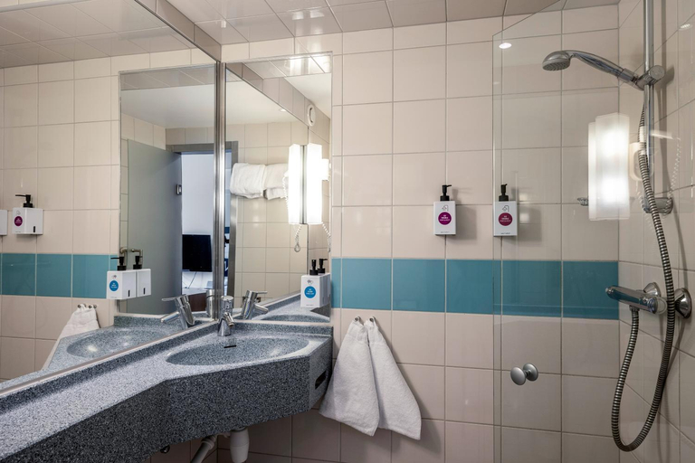 Bathroom 5, Scandic Maritim, Haugesund