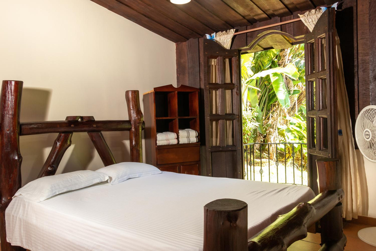 Bedroom 2, Malekus Mountain Lodge, Upala