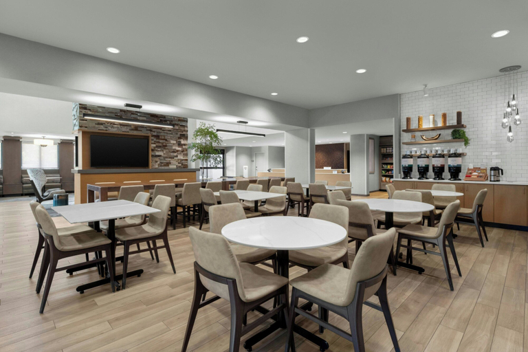 Food & Drinks 5, Residence Inn by Marriott Sacramento Cal Expo, Sacramento