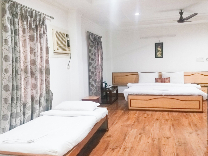Bedroom 3, Hotel Vinayak, Darjiling