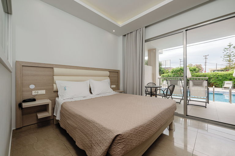 Bedroom 3, Caretta Beach Resort & Waterpark, Ionian Islands