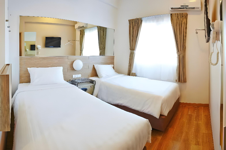 bedroom 7