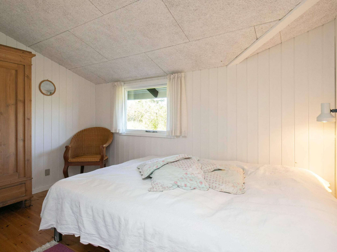 Bedroom 4, 8 Person Holiday Home in Blokhus, Jammerbugt