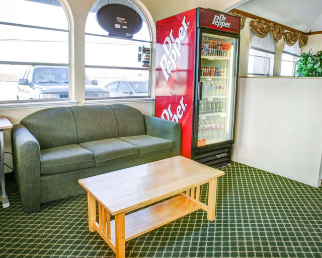 Public Area 2, Econo Lodge Temple, Bell