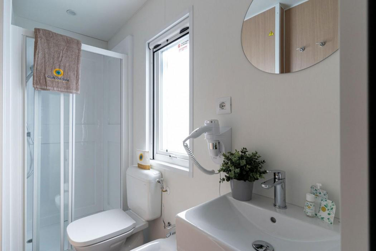 Bathroom 5, Club Del Sole Milano Marittima Boutique Resort, Ravenna