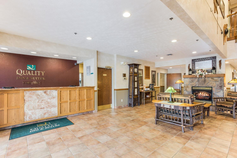 Public Area 2, Quality Inn & Suites Big Stone Gap, Wise