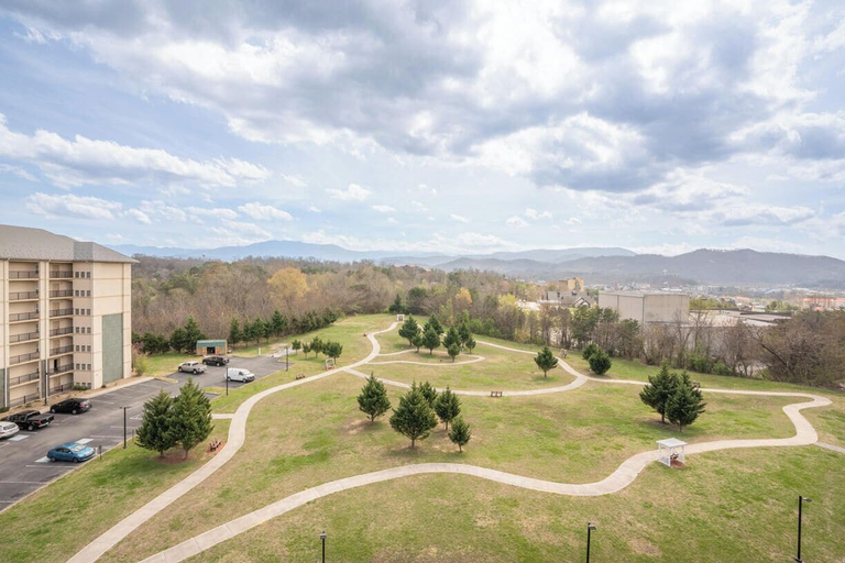 Exterior & Views, Mountain View Condo 3702, Sevier