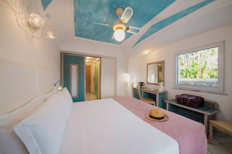 Bedroom 4, Hotel Terme San Michele & SPA, WorldHotels Distinctive Adults Only, Napoli