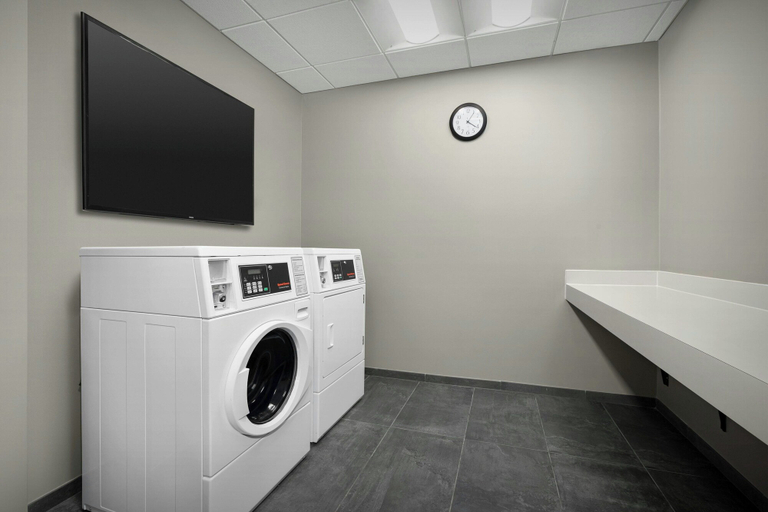 Bathroom 4, Courtyard by Marriott Atlanta Kennesaw, Cobb