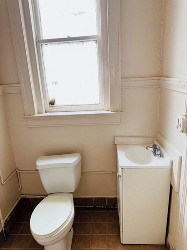 Bathroom 2, Riviera hotel, San Francisco