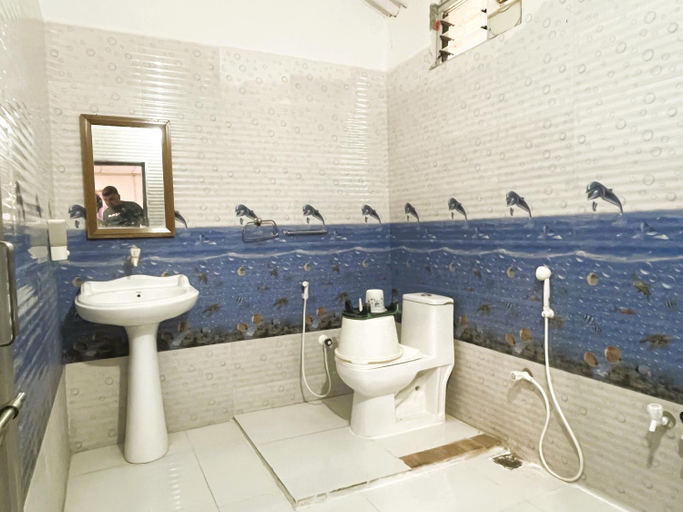 Bathroom 3, DANAK FARM, Gir Somnath
