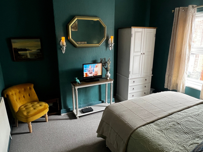 Bedroom 2, Robin’S Hollow: 2Bd Home Near Wrexham Afc, Wrexham