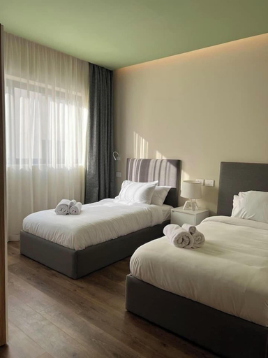 Room 4, Meraviglia Lake View Residence New Cairo, New Cairo 1
