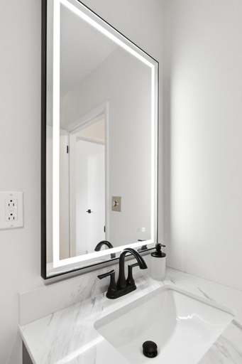 Bathroom 3, The Mulberry, Hocking