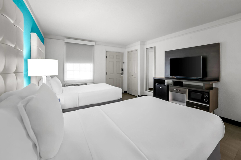 Bedroom 3, Howard Johnson by Wyndham Columbus Fort Benning, Muscogee