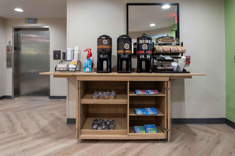 Food & Drinks 5, Extended Stay America Suites Shelton Fairfield County, Fairfield
