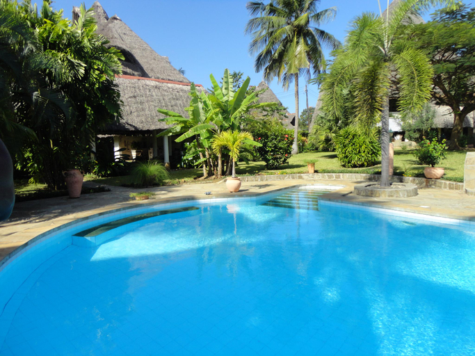 Sport & Beauty 2, Amani Paradise Luxury Villas, Msambweni