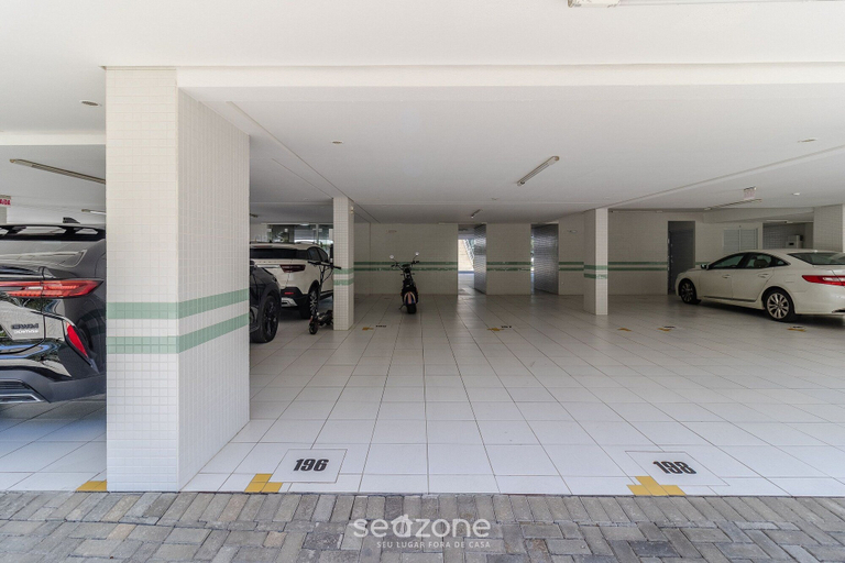 Property grounds 2, Apart in Cond. w/ Access to Beach and Pool Ave0232, Florianopolis