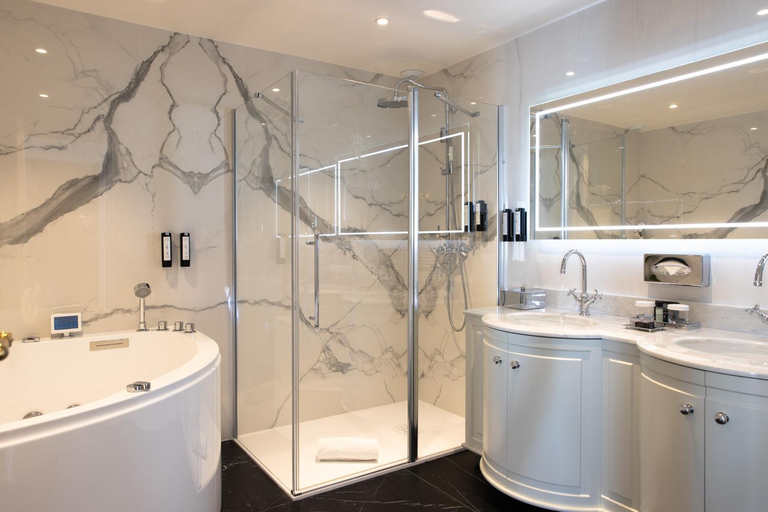 Bathroom 5, Negresco, Alpes-Maritimes