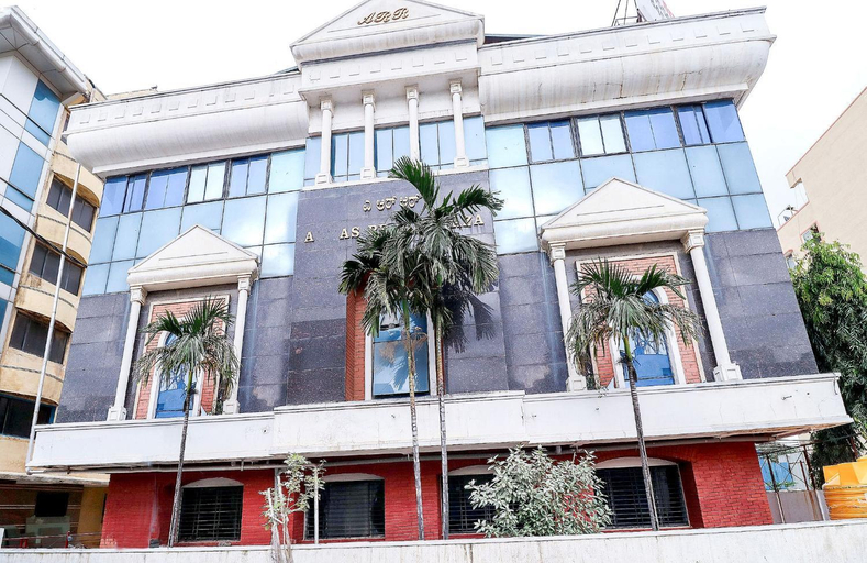 Exterior & Views, Hotel O The Royal International Hotel, Bangalore