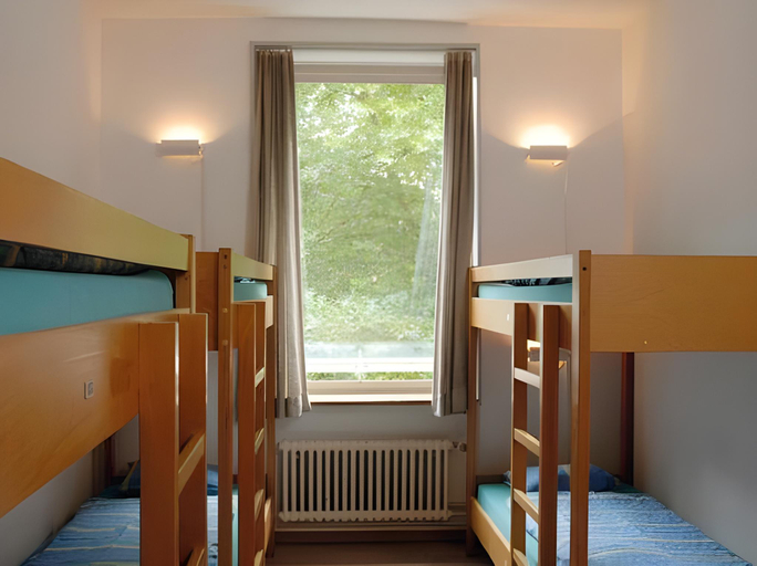Bedroom 3, Bern Youth Hostel, Bern