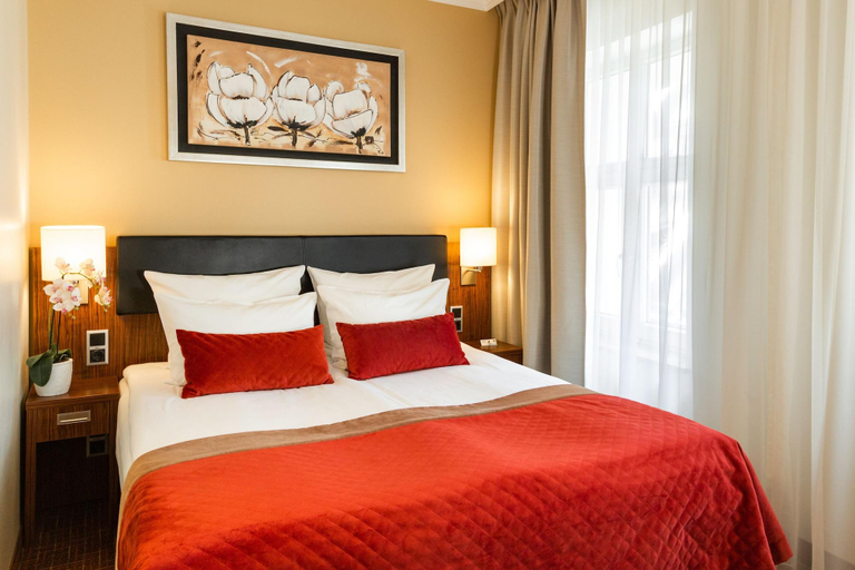 Bedroom 2, Avalon Hotel & Conferences, Riga