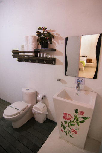 Bathroom 4, Hotel Boutique Yararaka, Villavieja