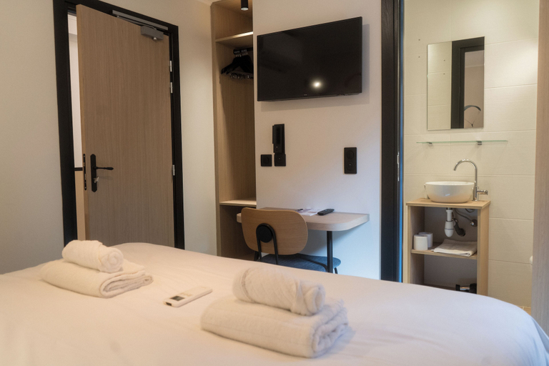 Bedroom 5, Logis Hôtel de l'Artuby, Alpes-Maritimes