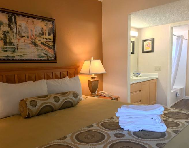 Bedroom 3, The Oasis, Riverside