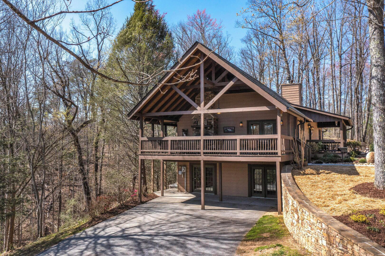 Exterior & Views 2, Smokies Edge, Sevier