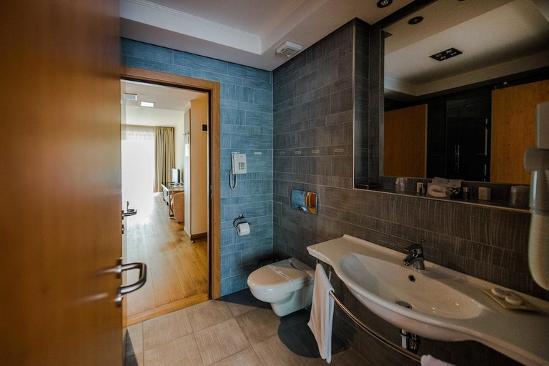 Bathroom 4, Sunny Hill, Cluj-napoca