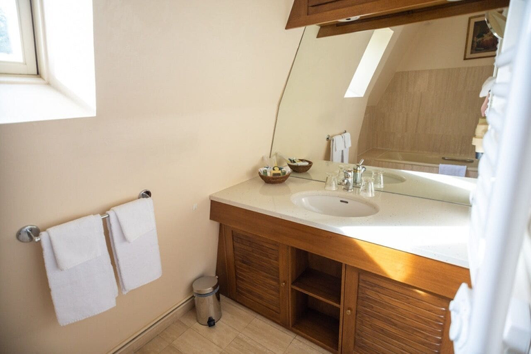 Bathroom 5, Château de Noizay, Indre-et-Loire
