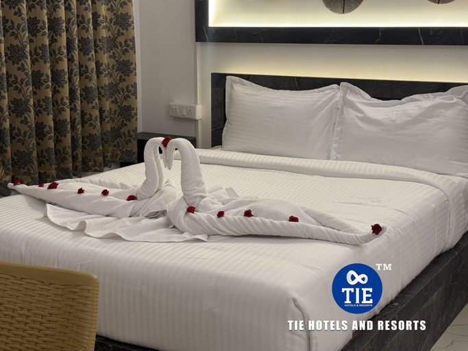 Bedroom 2, Le Park Resort, Viluppuram