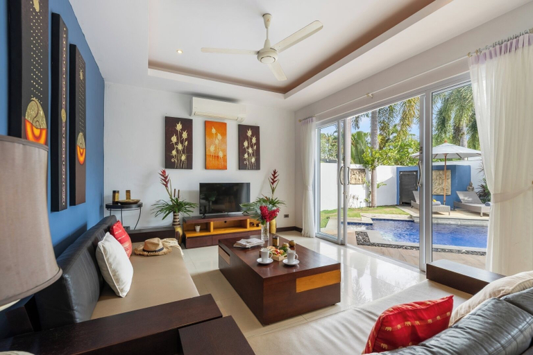 Others 5, Lipa Talay Jed, Ko Samui