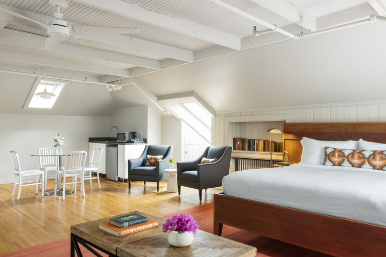 Bedroom 3, Oakhurst Inn at the University, Charlottesville