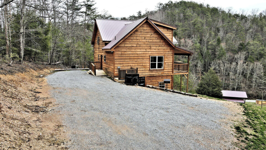 Exterior & Views 2, Wagon Wheel, Sevier
