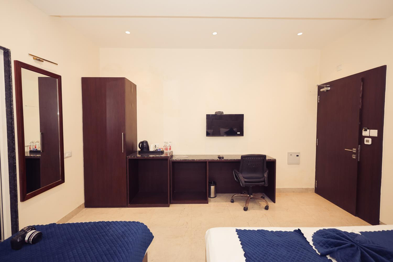 Bedroom, HOTEL VANSHI VAT, Varanasi