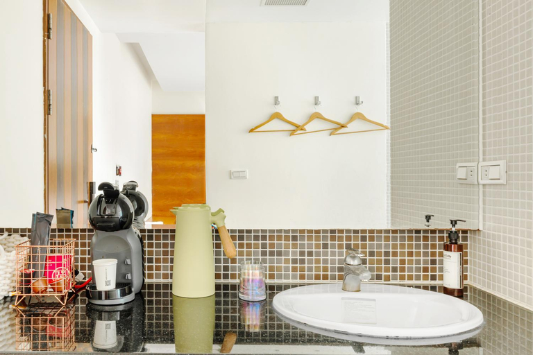 Bathroom 4, Jhai-Wu, Pingtung