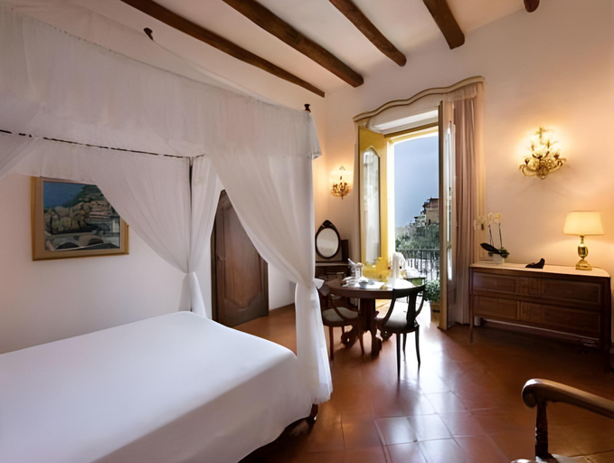 Bedroom 3, Hotel Palazzo Murat, Salerno