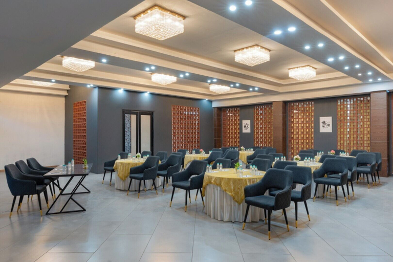 Food & Drinks 5, Ginger Ghaziabad, Raj Nagar Extension, Ghaziabad