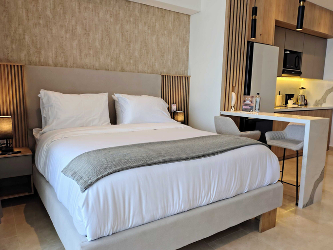 Room 5, w Luxurious Loft w Balcony in Crespo, Cartagena de Indias