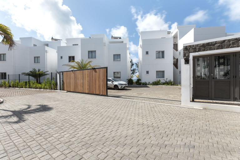 Exterior & Views 2, Ocean Grand Gaube