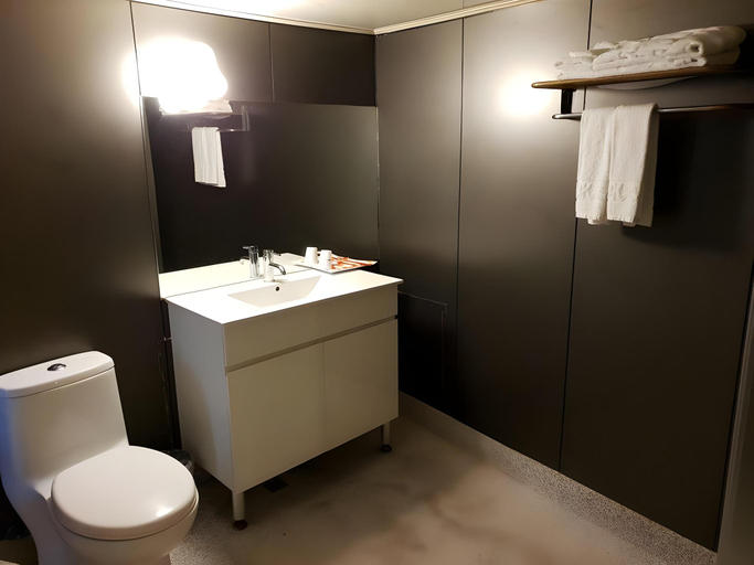 Bathroom, Walker Hotel Chenggong, New Taipei City
