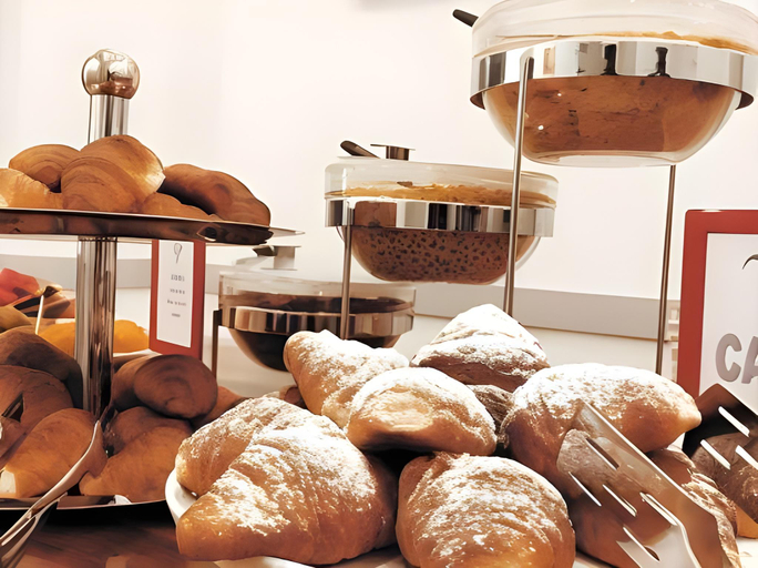 Food & Drinks 5, Europa Hotel Malta