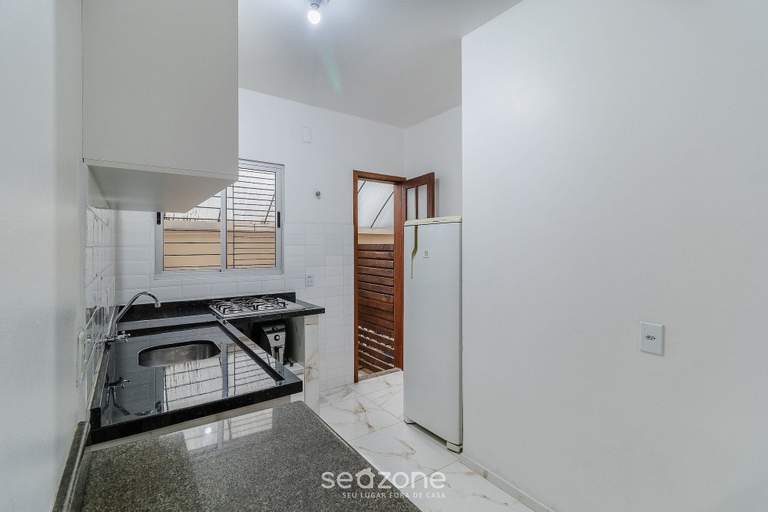 Private kitchen 3, Apt Just Minutes From Lagoa da Conceicao - Sis0005, Florianopolis